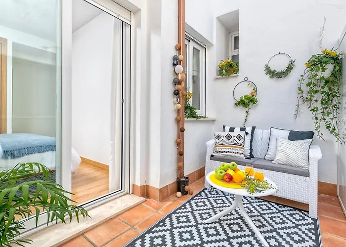 Апартаменты Homely Cristo Deluxe