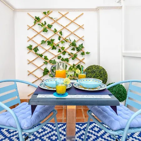 Homely Cristo Deluxe * 말라가