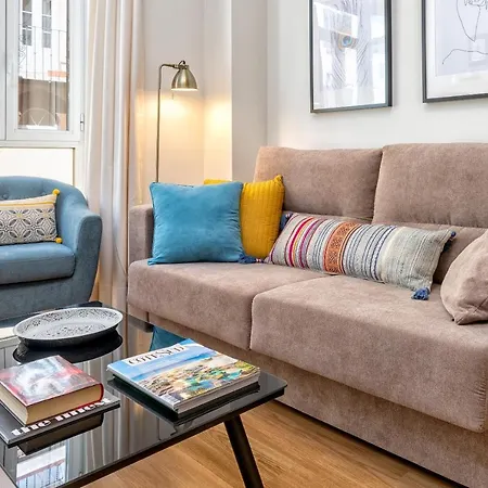 Homely Cristo Deluxe 아파트